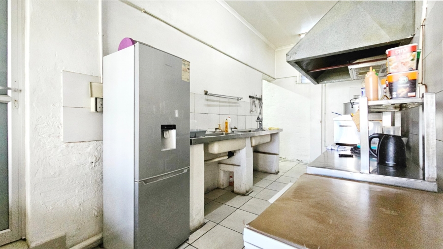  Bedroom Property for Sale in Oranjeville Free State